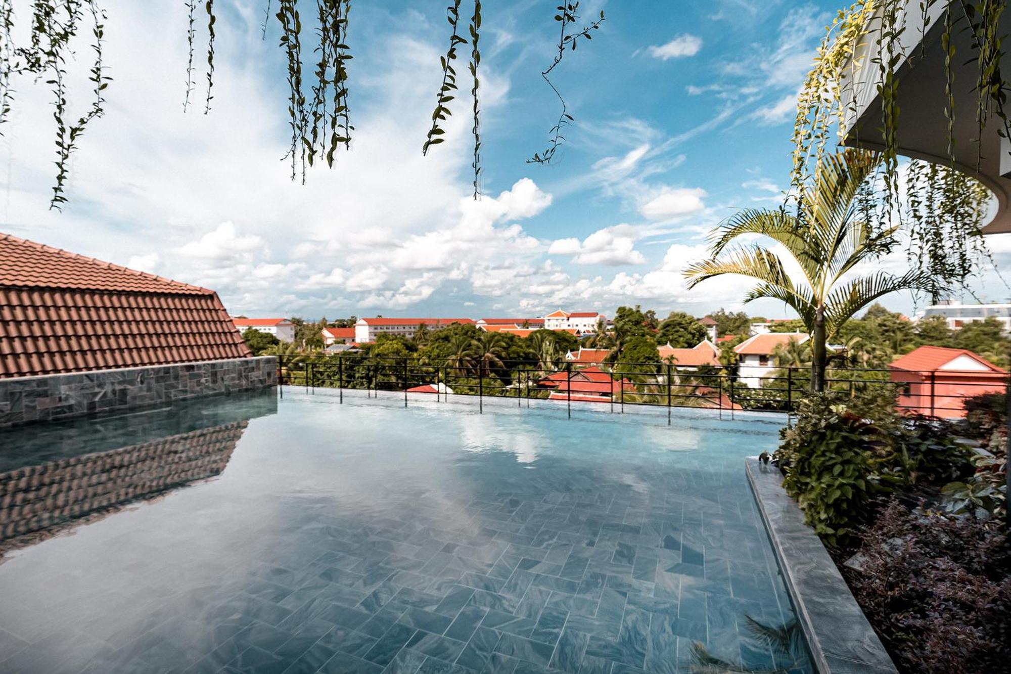 Sarai And Wander Hotel Siem Reap Buitenkant foto